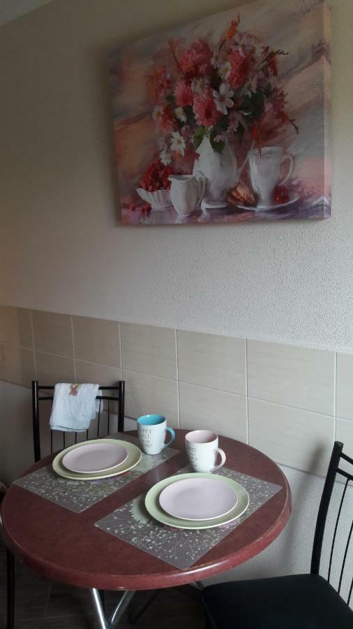 Guest House Odessa Esterno foto